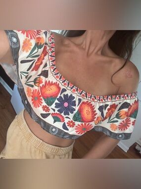 Floral Off-Shoulder Crop Top in Cream with Multicolor Embroidery